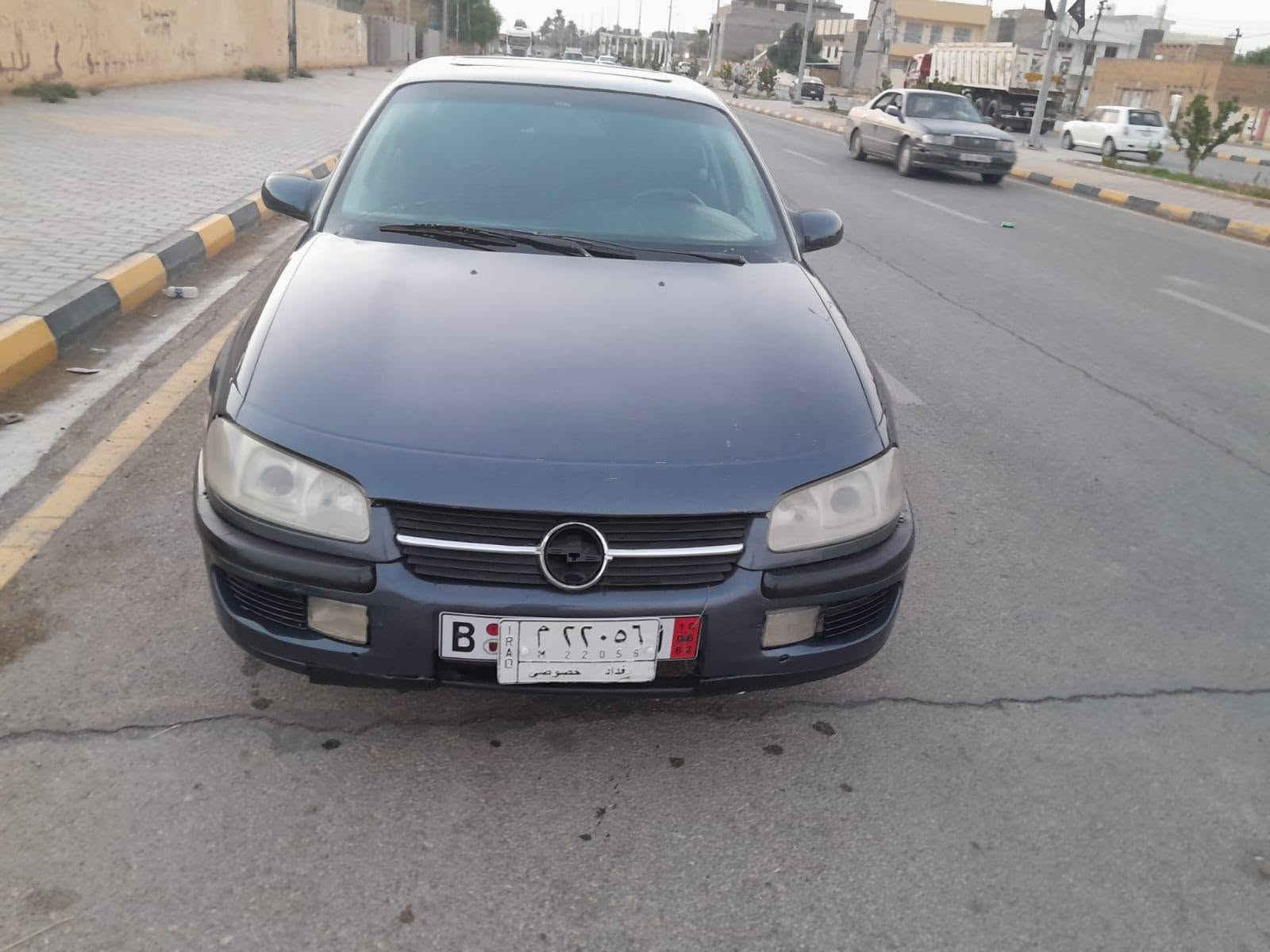 اوبل بزون موديل 95 مكينه بطه 2.5 تخم بطاين جديد
تخم تاير جديد
حداديه جديده
تبريد شغال 
مصبوغه صبغ عام للجماليه 
رقم بغداد مشروع وطني. مكفوله من الضربه. 
المكان واسط قضاء الحي. 
***********
سعر 40
