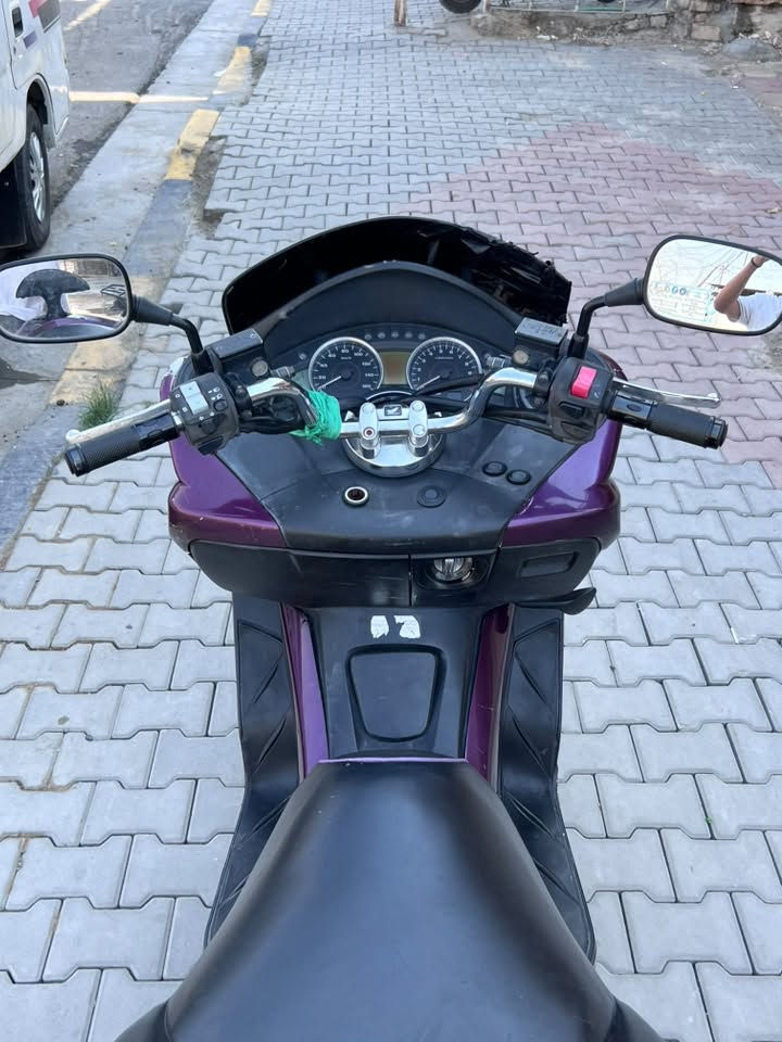 سلام عليكم فورزا 010mf
مكينة جديدة (زيرو) ماشية اقل 20الاف 
ترايك وين مايعجبك بس الكفر يرادله ترتيب 
كلها شغالة حساسات حساس بريك كلوب جنطة حساس بريكات مانع نزلاق 
كير 4تحويلات و7نمر 
دراجة جاهزة للخير 
بيها منضومة زنون 
صلانصة رياضي كاتم (البلادي موجودة)وياها 
بيها هواي مواصفات بعد ماعرفهن 
السعر 1300
مكاني بغداد الحسينية مال راشدية ***********
