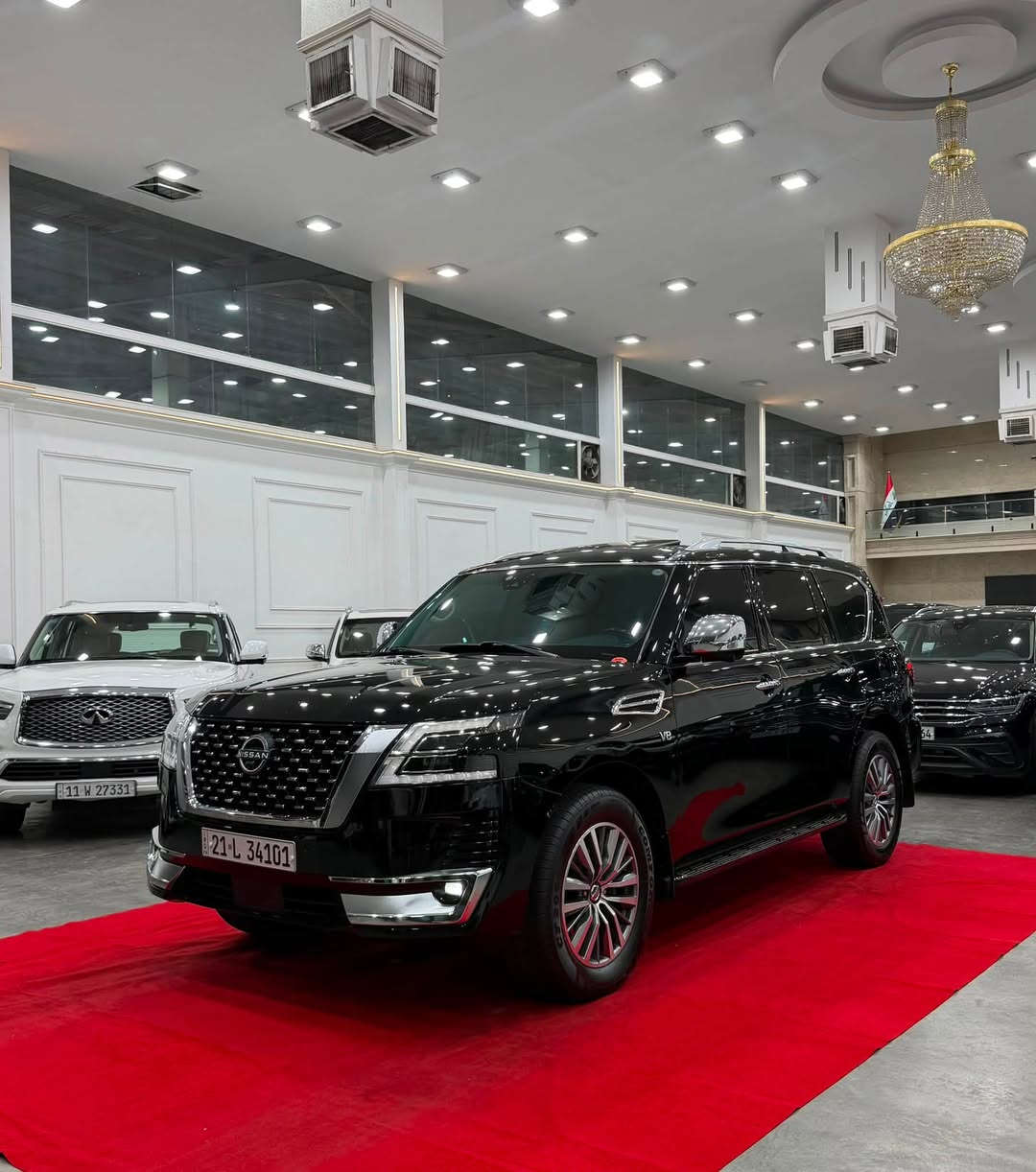 السلام عليكم 
نيسان باترول بلاتينيوم 
موديل : 2019
ماشية : 60000 KM
المواصفات 
فتحة 
بصمة 
بصمة ابواب
صندوك كهرباء 
شاشة 
شاشات خلفية 
كاميرات 360 درجة 
كشنات جلد 
كشنات كهرباء 
كشنات تدفئة + تبريد 
الداخل قرميدي 
 7 راكب 
 3 قطع تبريد 
صاجات 
فور ويل 4*4 
تحكم ستيرن جهتين 
كروز سرعة 
ستيرن كهرباء 
ماوس 
سستم صوت سماعات 
لايت زنون 
بلوجكتور 
لد امامي 
بك لايت لد 
مري شفط كهرباء 
حساسات امامية + خلفية
المكينة 8 سلندر  5600 
(رقم سليمانية الجديد تحويل او وكاله + تظليل بسنوية )
السعر  : 390 وبيها مجال 
ملاحظة: السيارة خليجي مكفولة عدا تكحيل بالكارت بالبنيد .
السيارة مغلفة بأفلام حماية ppf
العنوان : بغداد الكاظمية قرب مرور الكاظمية معارض جكوك 
شركة البحر المميز 
للاستفسار
عبدالرحمن 
 *********** 
 ***********

