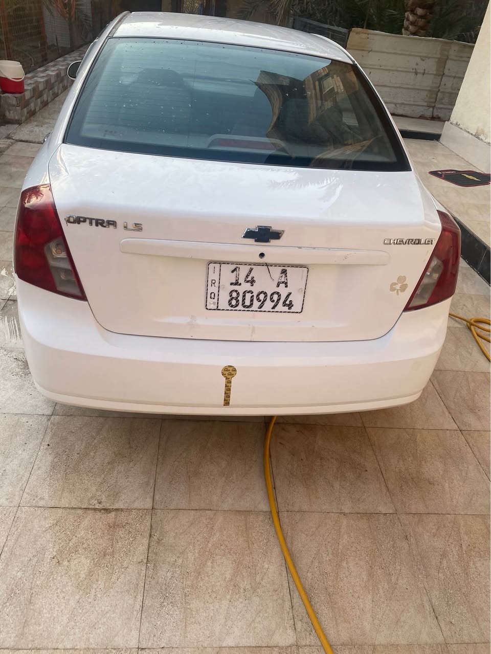 اوبترا مديل ٢٠١١ 
بيها قطع صبغ بس سيارة جاهزه 
كير مكينه تبريد بحالة جيده 
السعر ٦٦
البصرة ابي الخصيب
*********** البصرة, العراق
