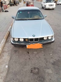بي ام للبيع موديل 91كامله من كل النواحي تبريد تخم تاير رقم بغداد لجديم...