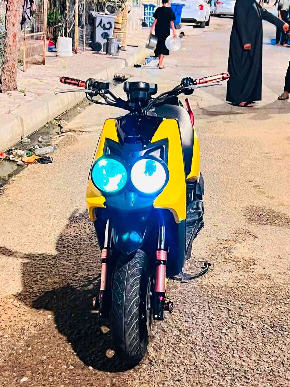 سلام عليكم دراجه جبلي لبيع دراجه جديده ونضيفه مافتوحه نعمه ملعضه لبلايت بلادي مو هذه دراجه سعره مليون 100بيه مجال مكاني بصره 5ميل ***********
