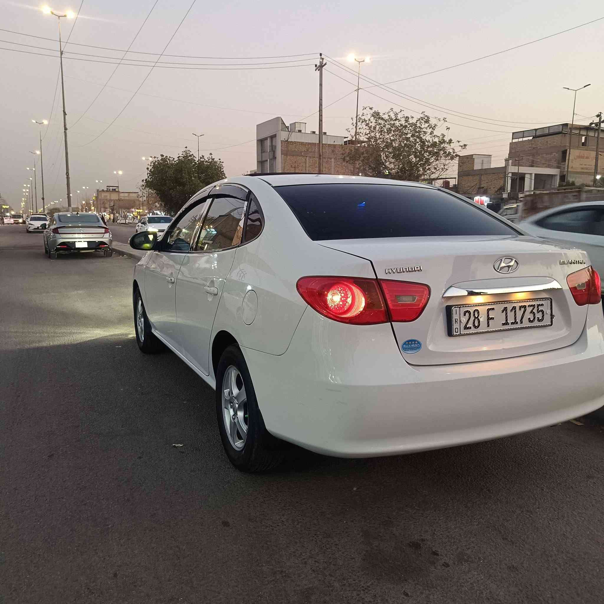 السلام عليكم النترا للبيع مديل 2011 خليجي مكينه 1600 دكشن عالي فول موصفات 4 دسكات مكينه كير حداديه تاير خير من الله تبريد ثلج جاهزه .هزه جديده..من كلشي رقم نجف إنكليزي بأسمي...لل٣١...سونار السيار ويه الصور السعر 117 وبيها مجال الاستفسار الاتصال على الرقم ***********
