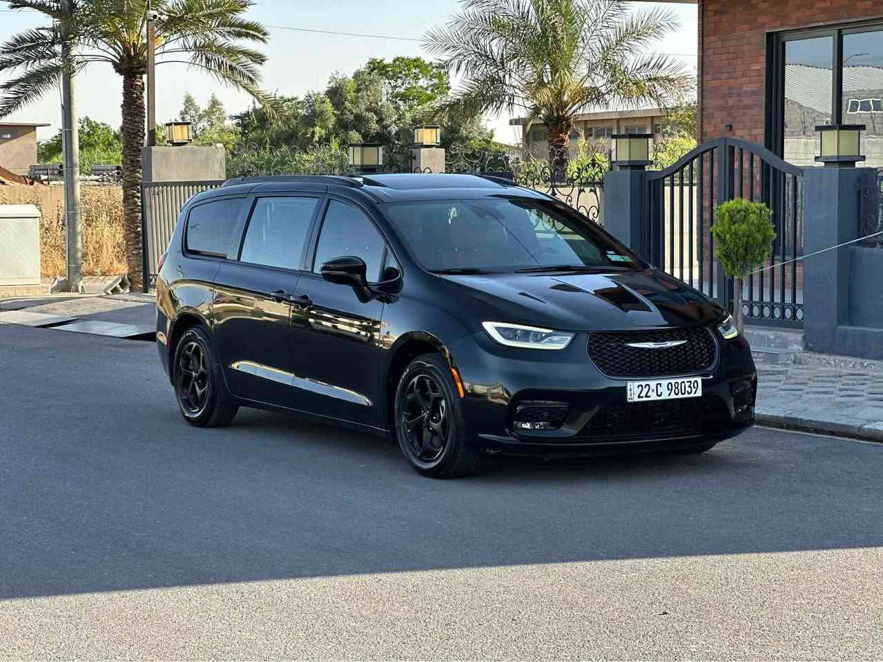 Chrysler Pacifica S E-Hybrid 2021
كرايسلر باسفيكا بلک ان هايبرد – بنزين – Plug-In
المواصفات
محرك 6 سلندر 3600 كير ماوس ابواب و كشنات كهرباء
بانوراما بصمة تشغيل هندبريك بصمة تشغيل عن بعد تبريد و تدفئة بالكشنات و ستيرن 3 شاشات رادار جانبي أبواب جانبية كهرباء (تحكم ريموت)  صندوق كهرباء شفط رادار أمامي وخلفي كشنات VIP منفصلة تنبيه الخروج عن المسار تبريد مركزي (ثلاث مناطق) کامرات داخلی و خارجی و خزن رقم اربيل و باسمي
سیارە بس بونیت مرشوشە بخ بدون دواخل بدون ارباکات
2C4RC1S78MR500188 رقم شاصي
رقم اربیل و باسمی
سعر 249 ورقە ومجال
واتساب ***********
Chrysler Pacifica S E-Hybrid 2021
فول مواصفات هایبرید و کارەبایی و بەنزین
بانوراما بەسمە کوشن جلد خەزن سارد و گەرم کامیرای ناو سەیارەکە و دەرەوەی سەیارەکەی هەیە کوشن ڤی ای پی سیاحی تبرید مرکزی 3 شاشە دەرگا کۆنترول کارەبایی راداری پێش و تەنیشت خەتی جادە هەرچی مواسەفاتە تێیدایە رەقەم هەولێرە و بەناوی خۆمە
بەس بۆنیتی پەمپە بێ ژۆرێ بێ ارباگ
سعری 249 وەرەقە و مجال أربيل, العراق

