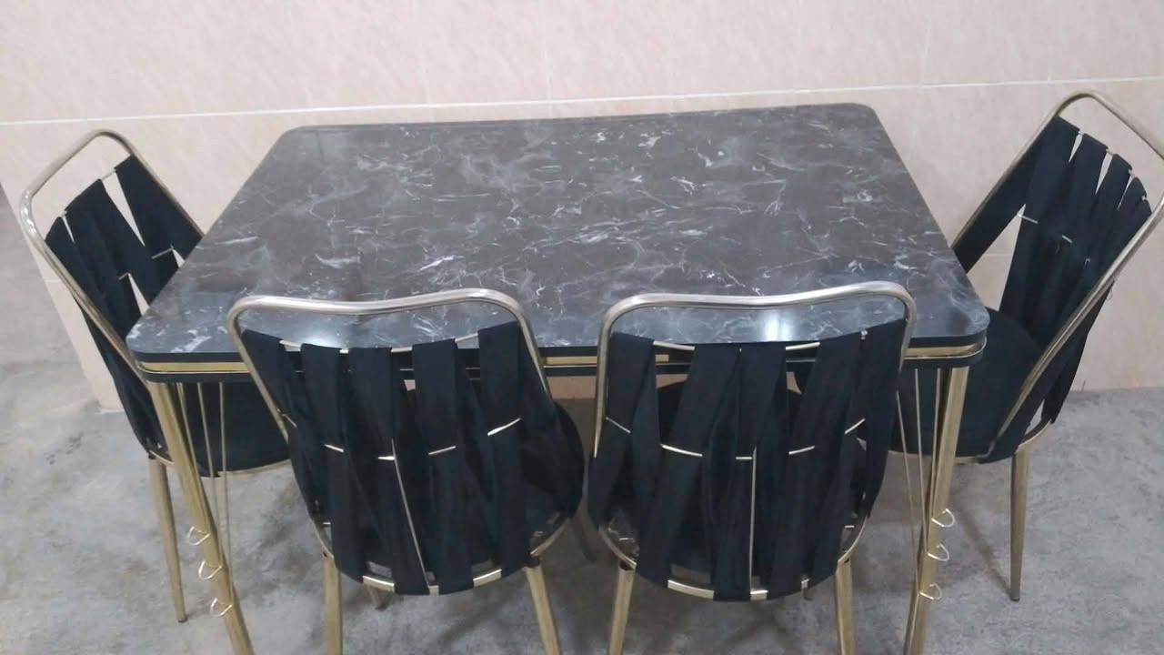 ميز نضيف 4 كراسي وسعر مناسب 100الف
