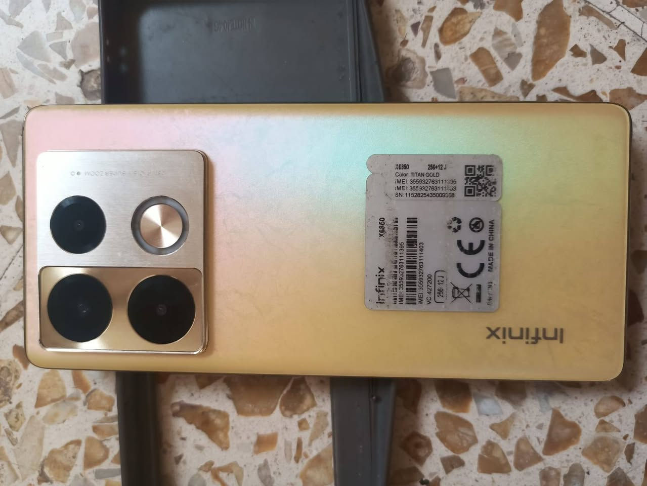 انفنكس نوت 40 برو • جديد لوك • كامل بالكرتون