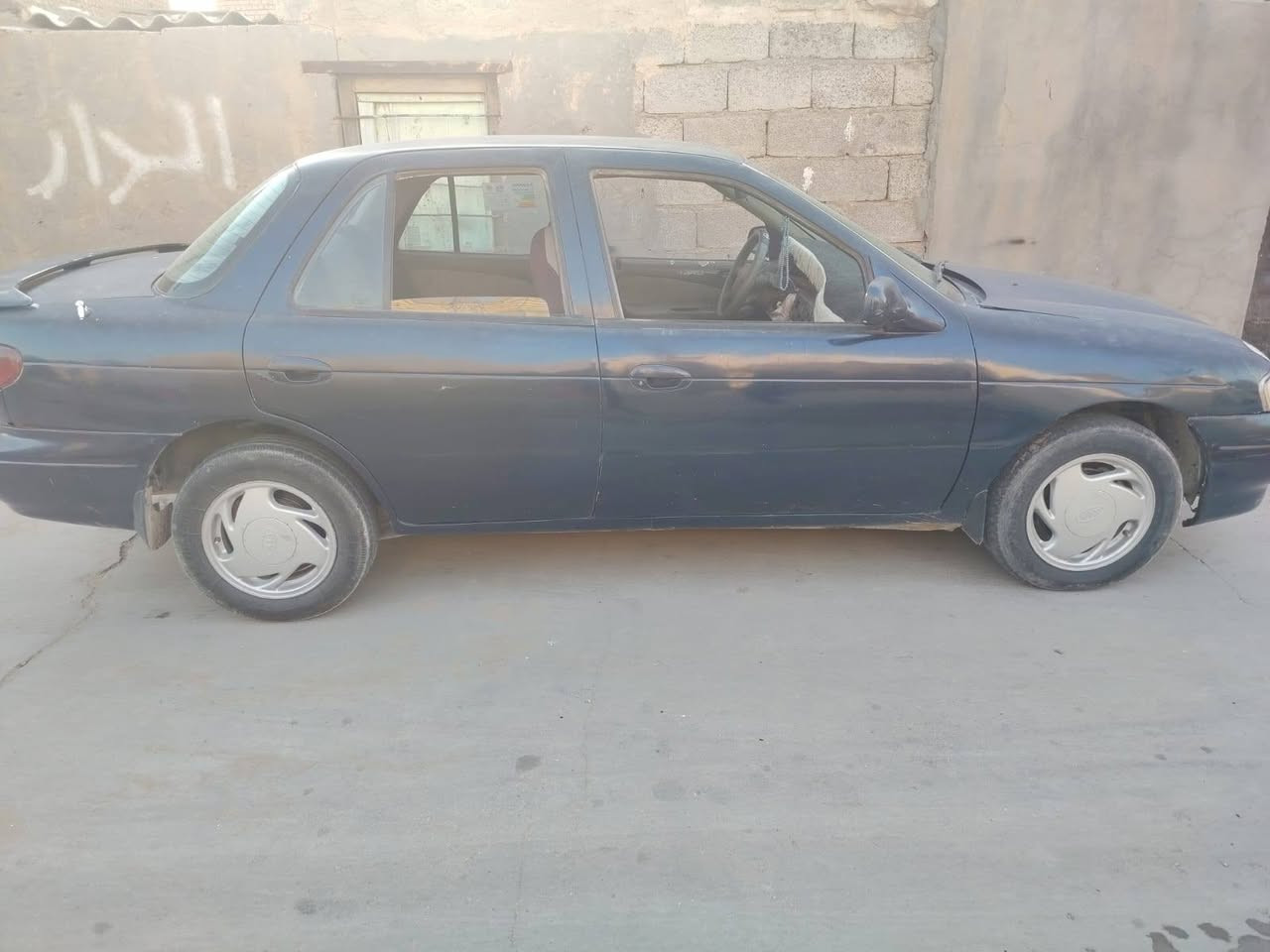 سياره سيفيه موديل ٩٧ للبيع خير من الله مستعجل على بيعتهه علما إني من العزيزيه السياره بيهه خيط تبخير وقبلها ٢٥ للاستفسار التواصل على الرقم التالي***********
