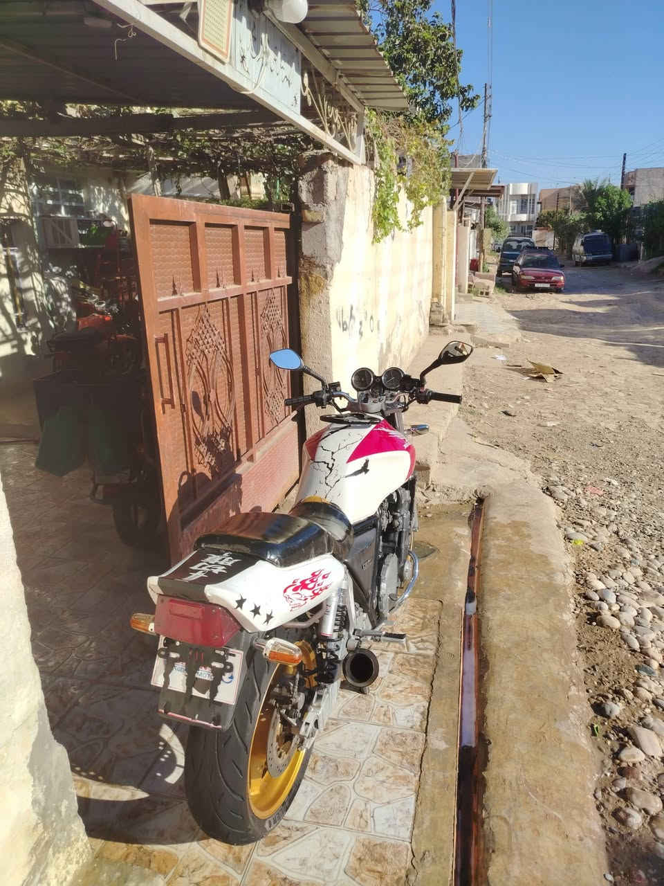 سيبي فور 1000 للبيع
دراجه كفاله عامه كير محرك كفاله محرك جديد ما مفتوح شلعته تشك الكاع شك المعدل طيران تعبر ال ١٨٠ دراجه بلاديه ونضيفه مرتبه وحلوه بشكل سعره مليون و ٨٥٠ بيه مجال لشراي مكان ديالى بعقوبه رقم الهاتف للاستفسار ***********
