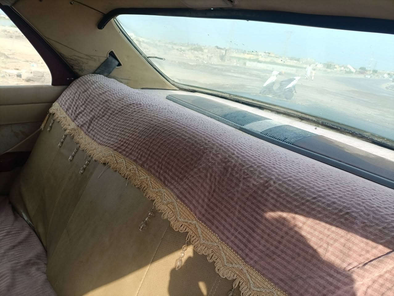 السلام عليكم للبيع مارسدس جامبو موديل ١٩٩١
مكينة فيفيتي ٢٥٠٠ مكينة وكير جدد حدادة جديدة تخم تاير جديد توه مشدود كهربائيات كلها شغالة 
رقم كربلاء  دولي سنوية لغاية ال٣٠ 
سيارة جاهزة ومانقصها شي وتراي وين مايعجبك السعر ٢٨ 
عنواني البصرة القرنة 
للاستفسار ***********
