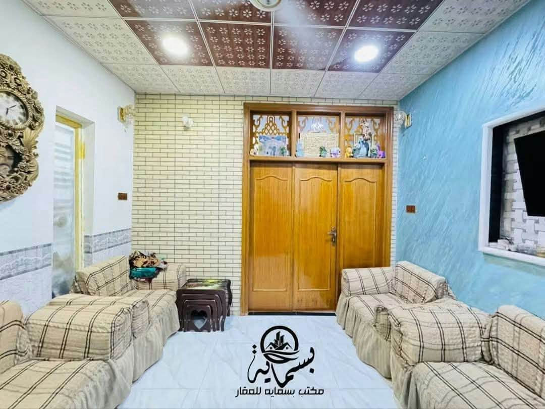 دار للبيع المساحة 100 متر
الموقع: نادر /منطقة كراغول 

يحتوي على غرفة واحدة 

طابق واحد 

دار جديد ونظيف 

للاستفسار اكثر 

***********/ محمد الزهيري

نص مكتوب في الصور:
- مكتب بسمايه للعقار
- بسم اية مكتب بسمايه للعقار