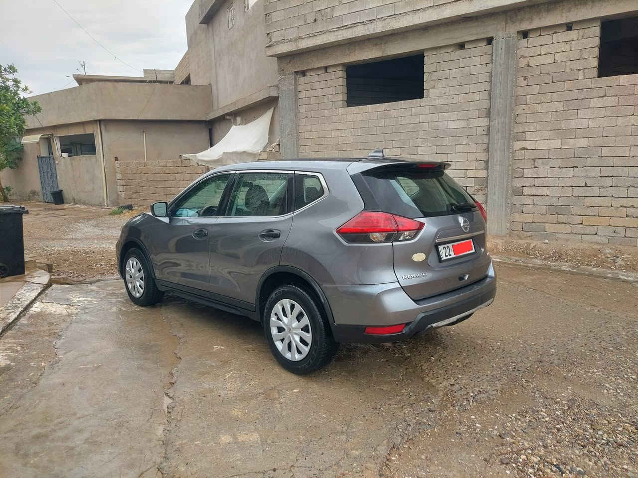 نيسان روج • ٢٠١٧ • دفع رباعي