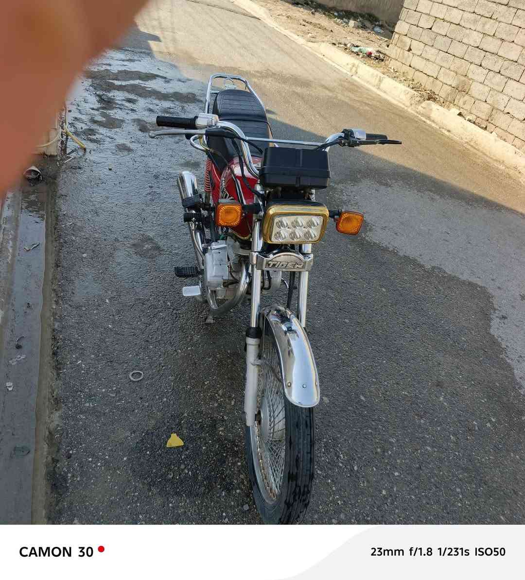 دراجه للبيع موديل ١٩ كل نقص ما بيهه مكاني بلدروز ***********
