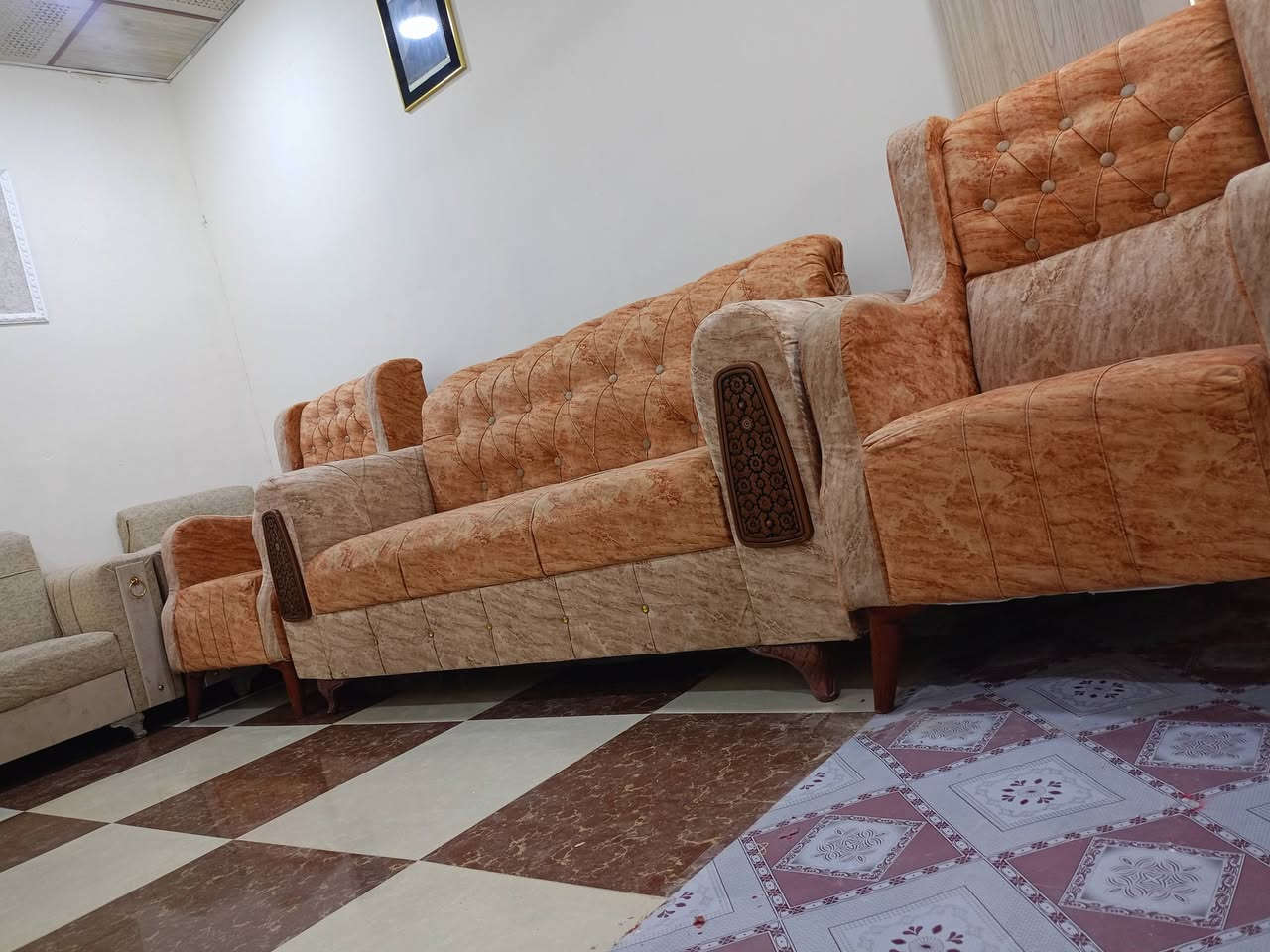 السلام عليكم نص تخم 3 قطع نظيف ومابي اي ضرر 
للتواصل***********
