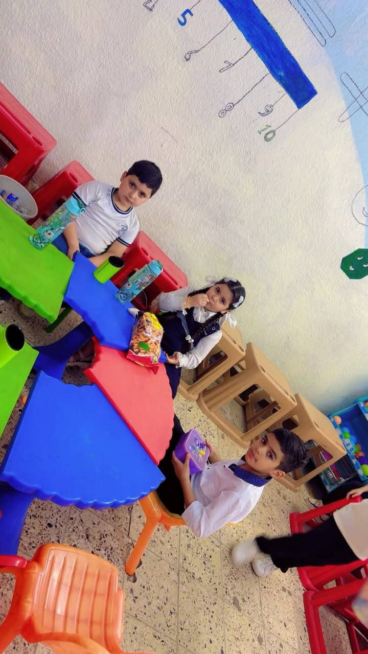 🌸✨ روضـة الـهـدى الأهـلـيـة ✨🌸

💛 التسجيل مستمر والمقاعد محدودة! 💛

نستقبل أطفالكم في بيئة تعليمية وترفيهية آمنة، تجمع بين التعلم والمرح وتنمية مهارات الطفل 🧸📚🎨

👶 الحضانة: من 6 أشهر إلى 3 سنوات
🌱 التحضيري: من 3 إلى 4 سنوات
🌈 الروضة: من 4 إلى 5 سنوات
🎓 التمهيدي: من 5 إلى 6 سنوات

✨ تعليم ممتع
✨ أنشطة متنوعة
✨ متابعة واهتمام بكل طفل
✨ بيئة آمنة ومحببة للأطفال

📍 العنوان: مقابل المستشفى التركي – بداية الخدمات
📞 للاستفسار والتسجيل: ***********

🌷 روضـة الـهـدى الأهلية... نزرع اليوم، لنصنع غدًا أجمل 🌷إذا تريدين، أقدر أسويلچ نسخة أقوى للإعلان وتكون حماسية أكثر حتى تشجع الأمهات على التسجيل.
