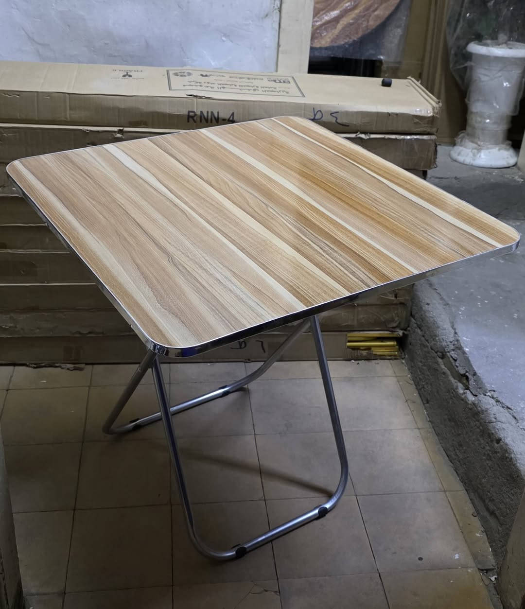 سلام عليكم 
اتوفر الميز الخشب اليطبك جميع القياسات متوفره
١- 60cmمربع ودائري .👌
٢-70cm مربع و دائري. 👌
٣-80cm مربع .🤩
٤-90cmمربع .🤩
كرسي يطبك بسهوله اتوفر بموديلات مختلفه وألوان متنوعه منشور 🔥
للإستفسار اكثر والحجز مراسله الصفحه 📲📲📲
أو الاتصال على الرقم التالي
***********  اثير واتساب بي هم 📞
*********** أسيا
