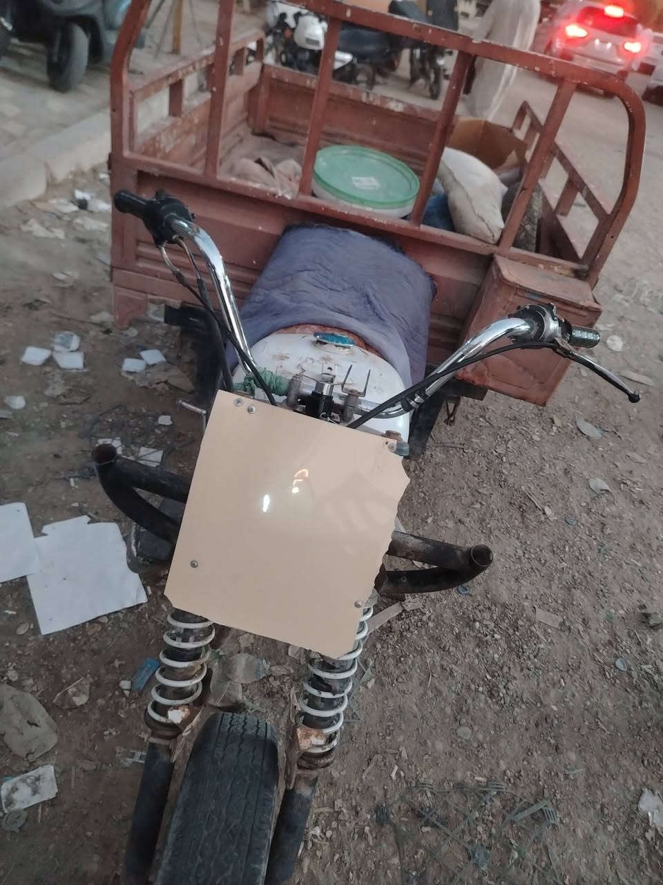 للبيع ب650بيها مجال قليل رقم راعيها***********
ملاحضه ماجاوب خاص خابر راعيها
