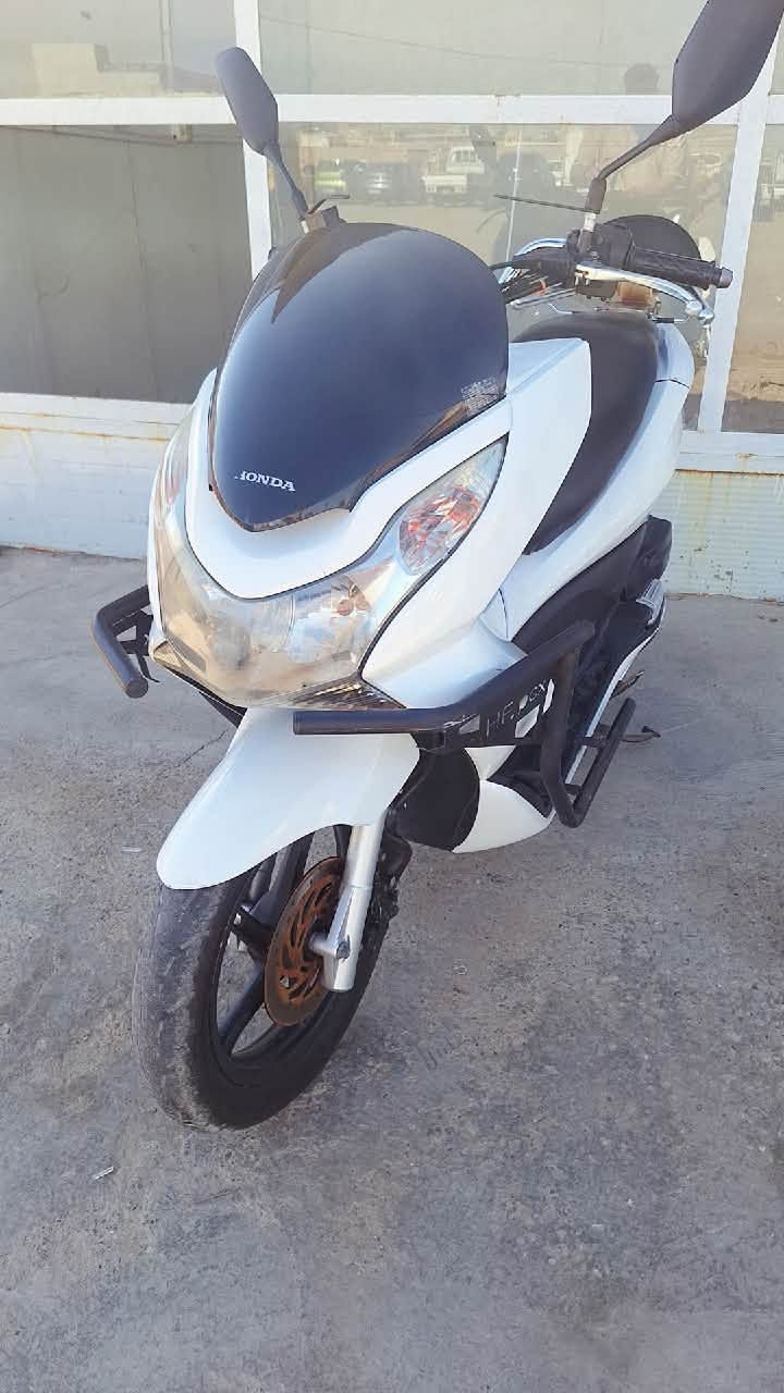 بي سي اکس • جيل اول • كفالة عام