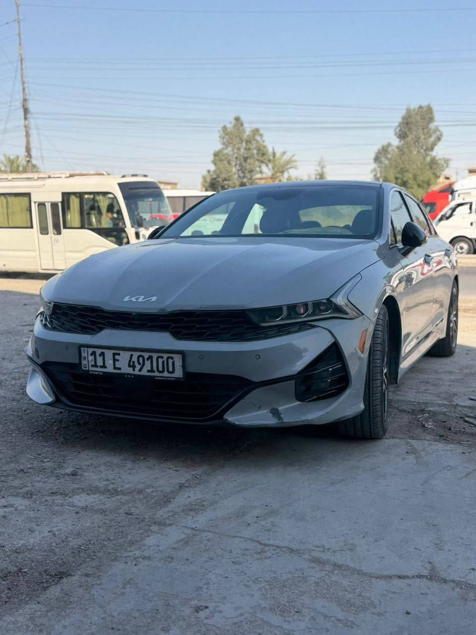 السلام عليكم 

K5 موديل 23 
السيارة فول مواصفات للاخير تيربو 2500 
بانوراما مري شفط
تدفئه تبريد كشنات
كامرات محيطية 
السونار داخل الصور
العنوان بغداد العبيدي
سنوية بأسمي رقم بغداد سعر 175 رقم***********
