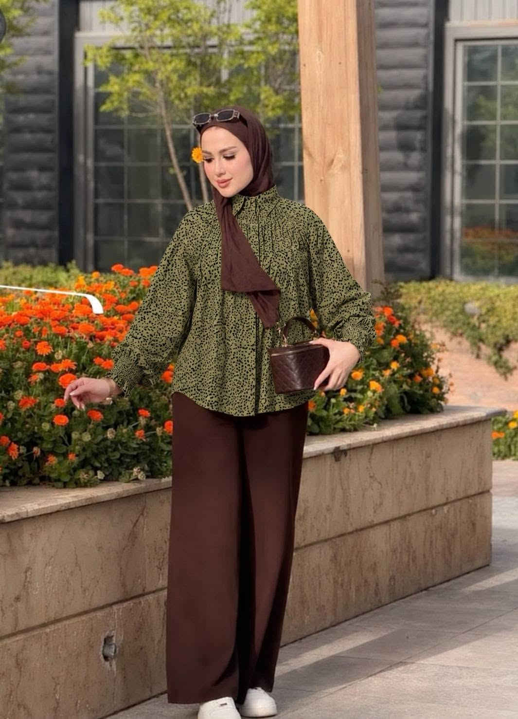 قمصان احذيه بناطير فساتين على 8 الف القطعه الفحص بوجود المندوب التوصيل 5

نص مكتوب في الصور:
- TikTok
- @unseasoned_libyan
