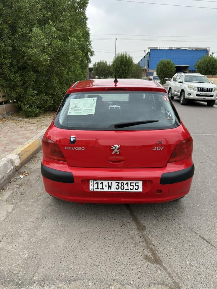 بيجو 307 • ٢٠٠٥ • رقم بغداد انكليزي