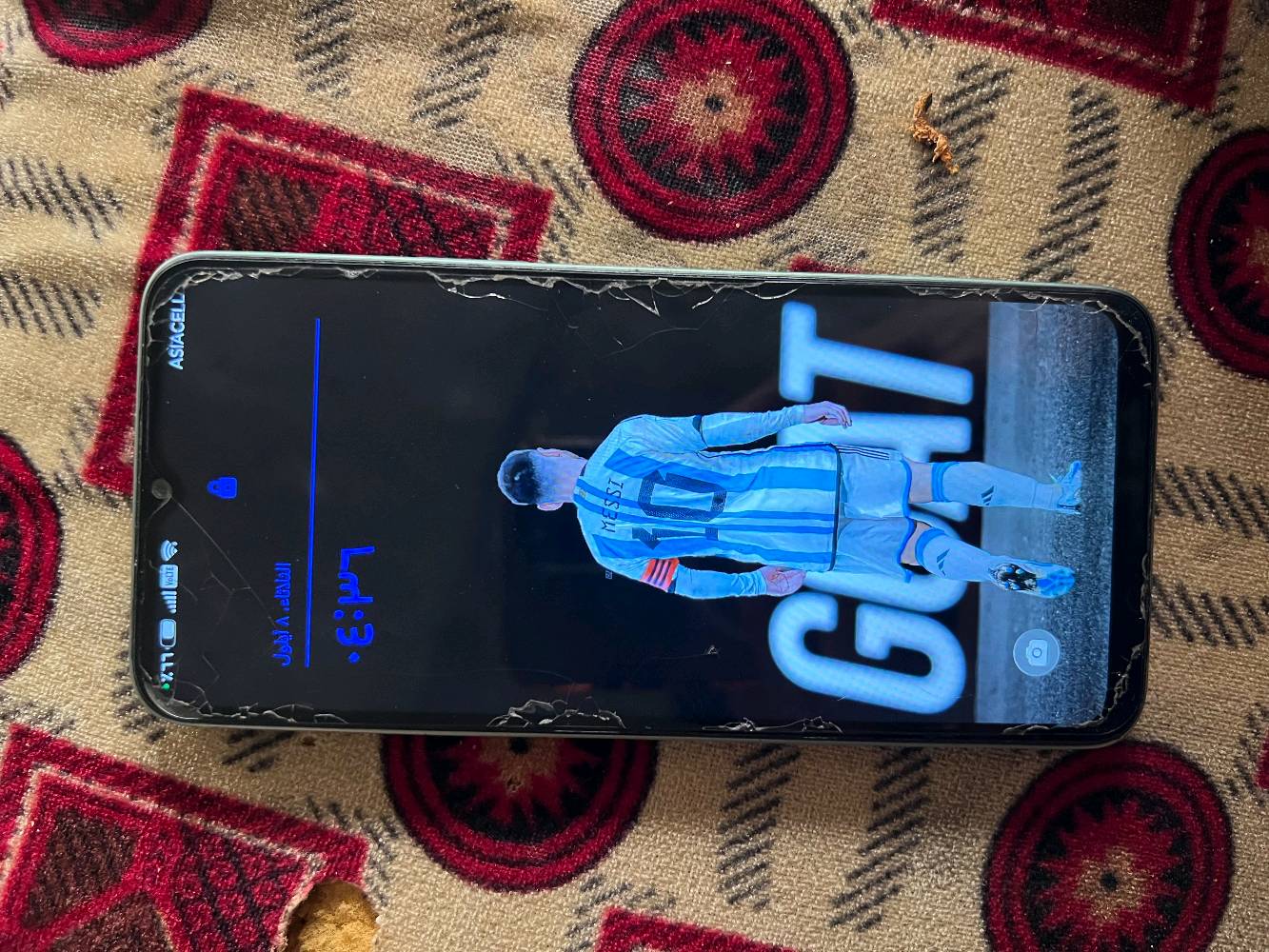هونرX6D
جهار مبدل شاشة اصلية وكالة 
جهاز نضيف رايده ب150مع كامل ملحقات رام
256/عشوائية 12
هونـر X6D  
تصليح شاشة قبل 5  ايام بدلته وكالة ب90،   
بغداد المدائن بسماية:
مع
كافة الملحقات 