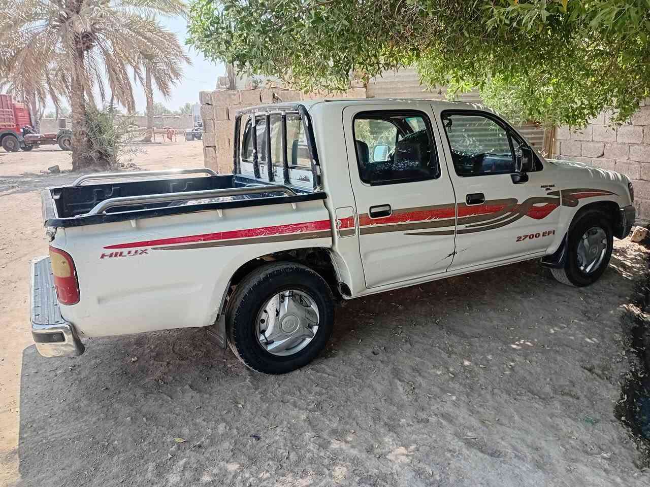 سلام عليكم  بيكم جمره موديل ٢٠٠٣ للبيع باسمي رقم بغداد  مكان بغداد الفظيليه(***********)اسعر(١٢٥) وبيه مجال قليل
