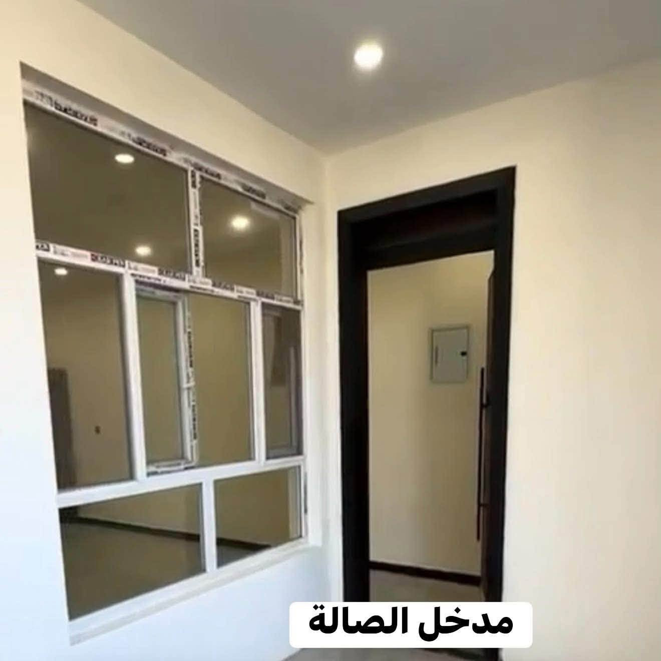 مشتمل للايجار في منطقة اليرموك
•المساحة 220 طابق 1

•غرف نوم 3 🛏️
•حمامين 🚾
•صالة استقبال
•صالة معيشة

محلة (618) قرب مدرسة المأمون
💵بسعر مناسب 💵

للاستفسار 📞***********

