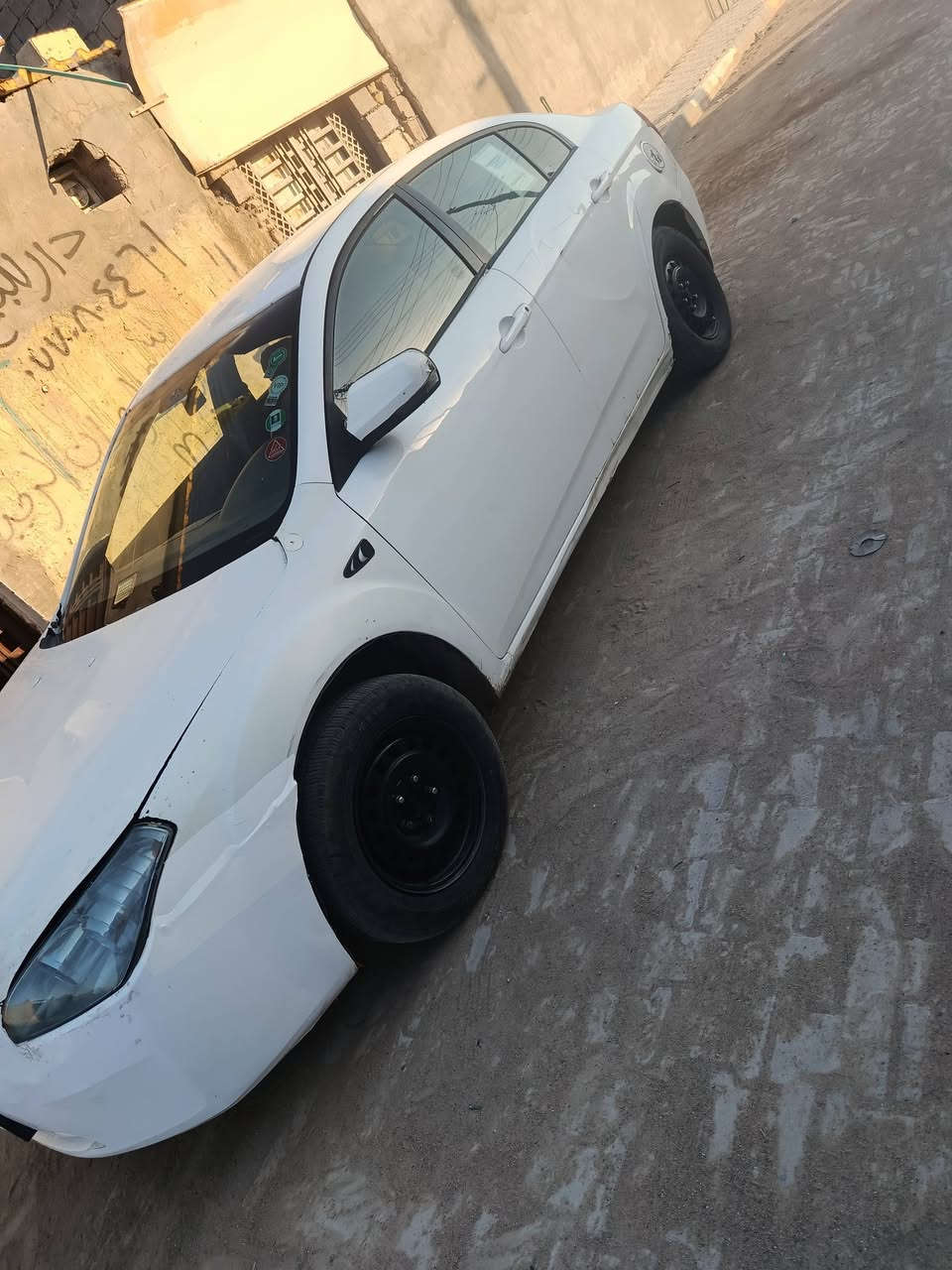 فاو مديل 2014 رقم إنكليزي بصره ببها مكينه وكير كورلا 
سعر 35 بيها مجال قليل مكاني بصره مركز مدينه 
رقم الهاتف ***********
