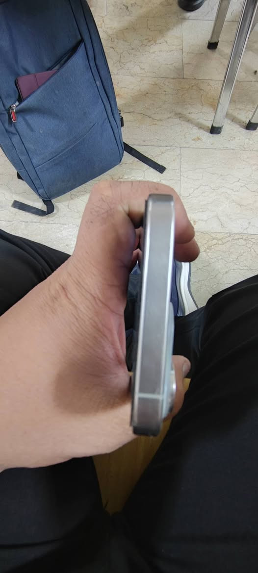 آيفون ١٥ برو ماكس • ٢٥٦ • بطارية ١٠٠٪