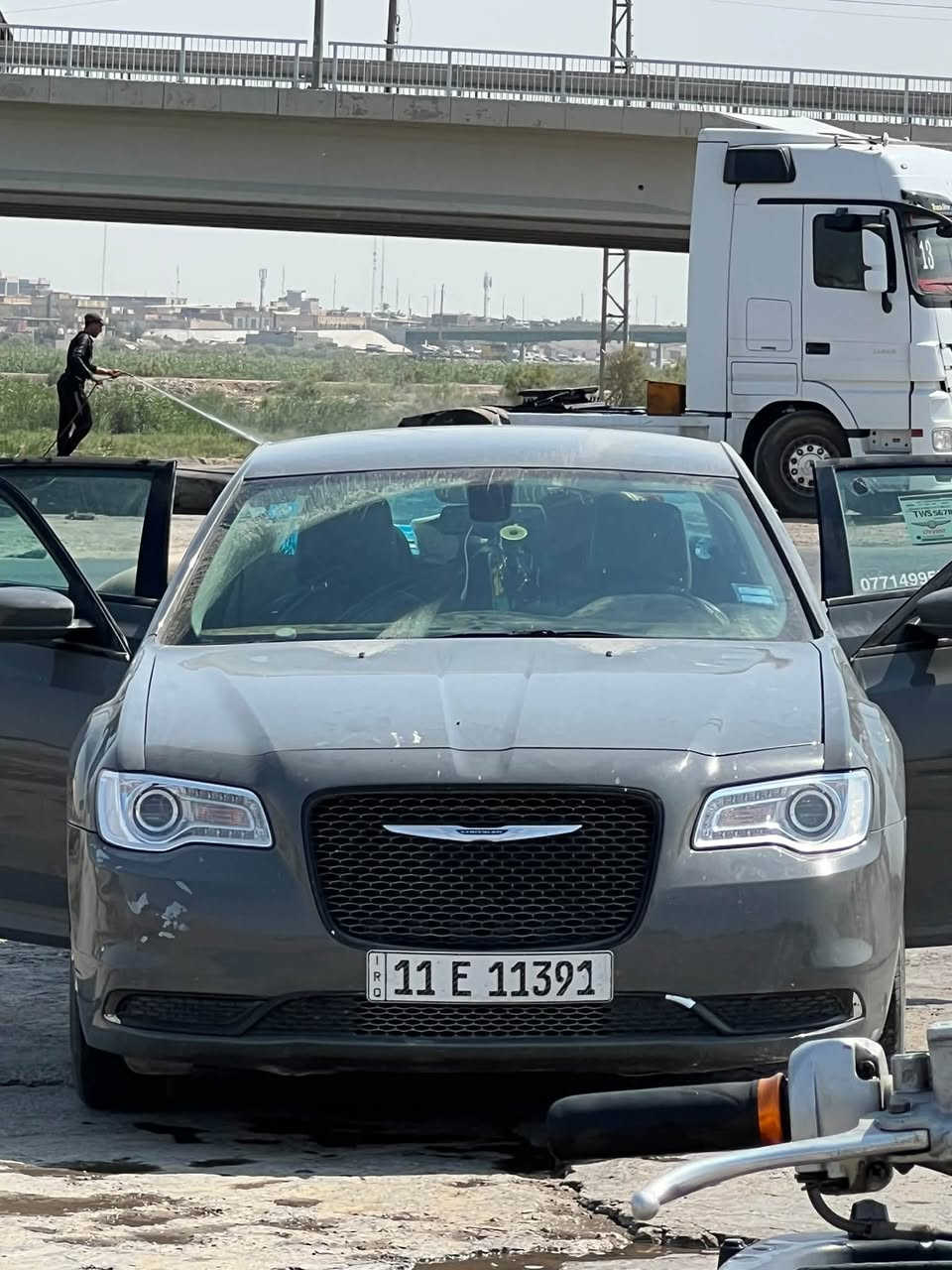 2019 اصل 
بيها فقط جاملغ جهة السايق ومعدل بدون ايرباك باقي 
كلة كفالة 
سيارة ماشية 180 kmالف 

220 $
***********
***********
