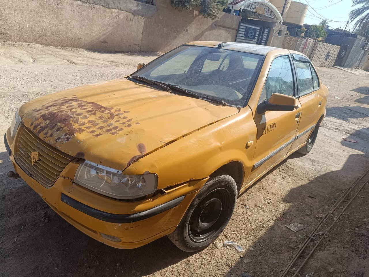 سلام عليكم لبيع سمند موديل 10سنويه صقطه مكينه جديده حته وصل ضمان موجود كير لربع ما يجي صفره ملته كلو حدادين 50بل ميه لاماميه مكان بابل مستعجل عله بيعته قيم بل يرضع بي الله *********** مستعجل حيل ولله
