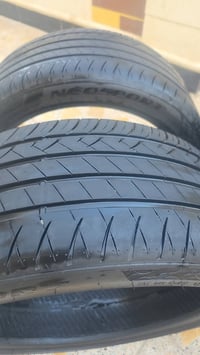 تايرات 245/40/20 • مكفولة • بابل جبله