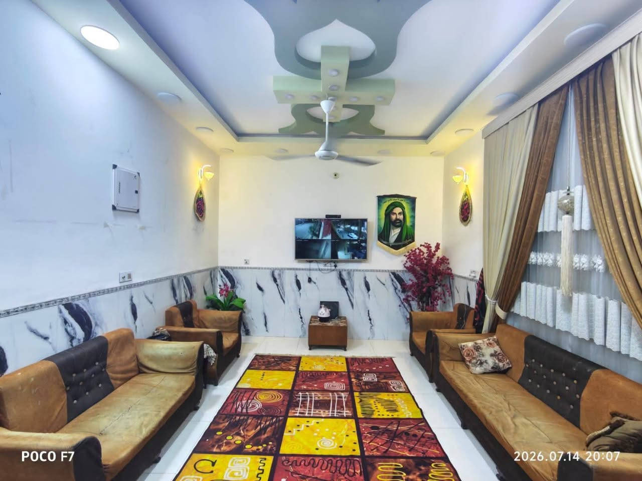بيت بل سياسيين 200 متر مطلوب سكان فول طابقين قريب على شارع العام الاستفسار تصل ع ***********
