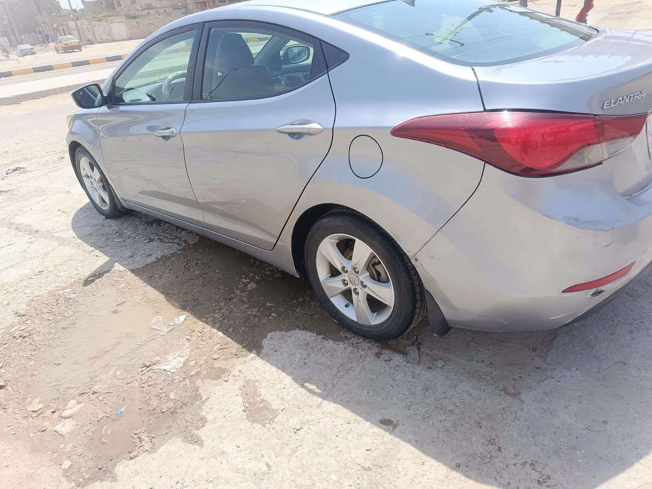موديل 16 امريكي مكينه 1800دوش رقم بغداد انكليزي باسم رجال
***********
رقم صاحب سياره

رقم بغداد
