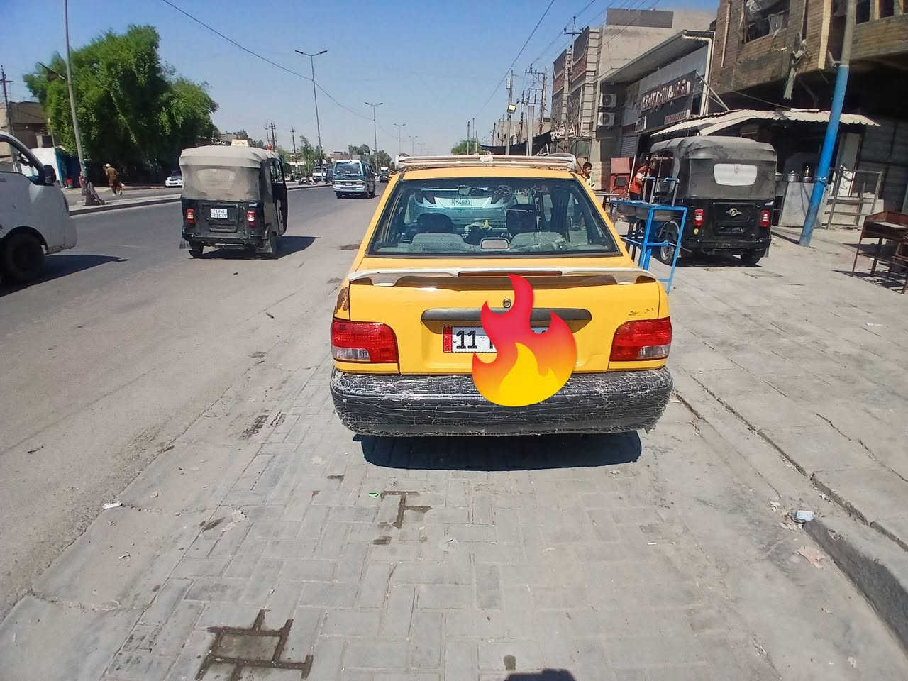 سلام عليكم خوان سايبه اللبيع 2010 سياره خير من الله تبريد شغال محرك ممتاز جدا رقم بغداد مصفره هيئه وغرامات بيها رشه صبغ الجماليه سعر 26وبيها مجال الطيبين مكان سياره بغداد رقم ***********
