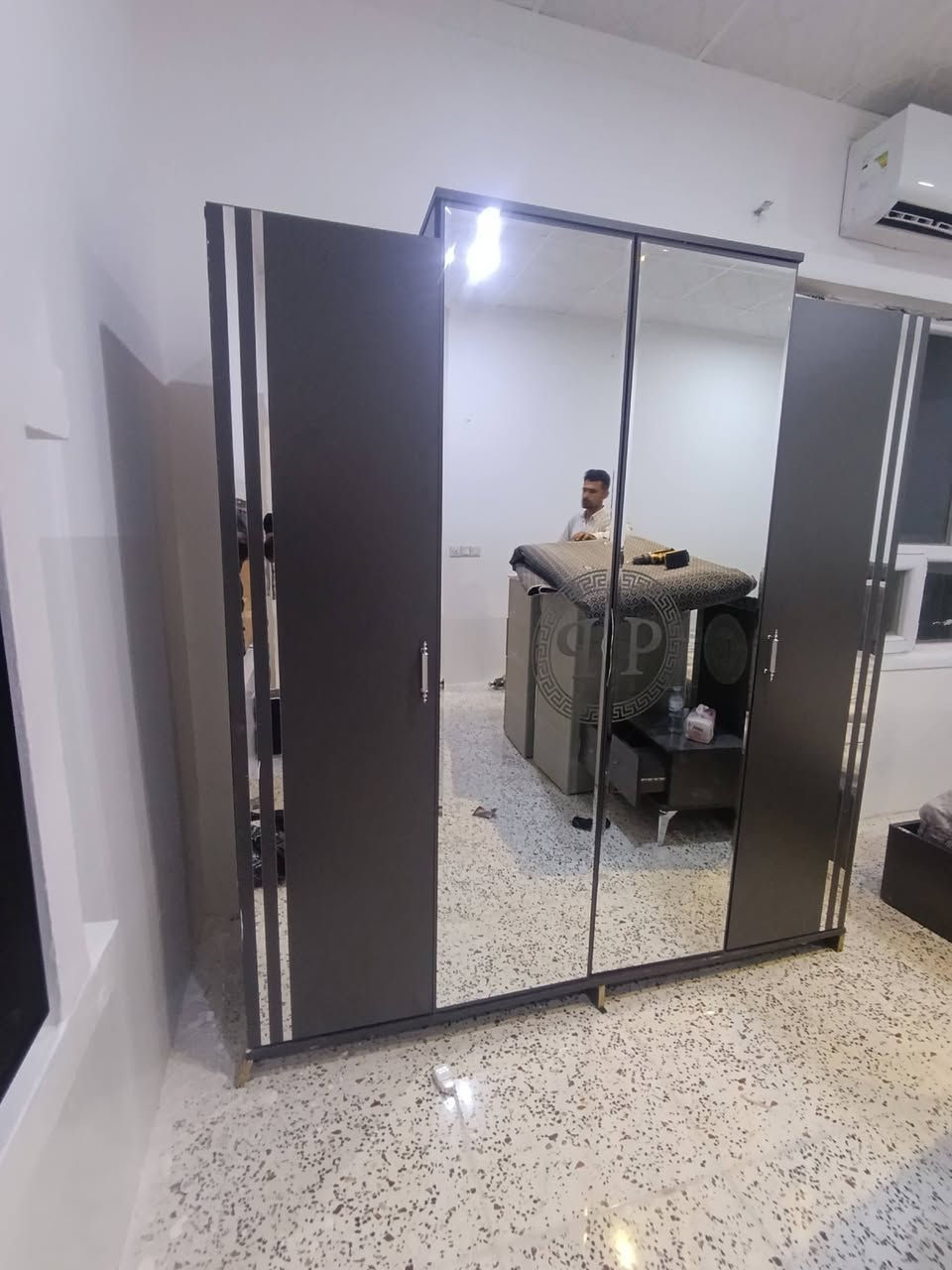 غرفه مال نوم اطفال مستعمل نظافه 100% عبر الواتساب 
***********
***********

