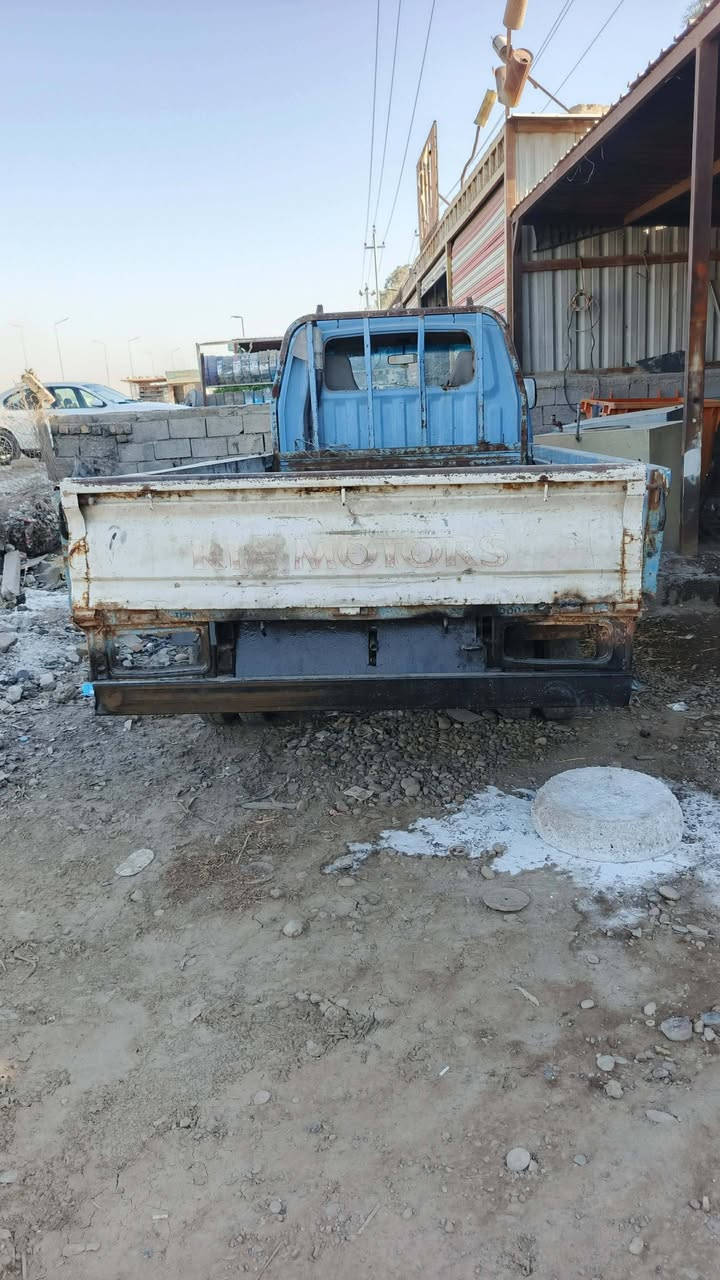 موجود كيه 96مكفول محرك گير اكسل طويله 8رقم صلاح دين لاماني سعر16 والستفسار على رقم ***********
