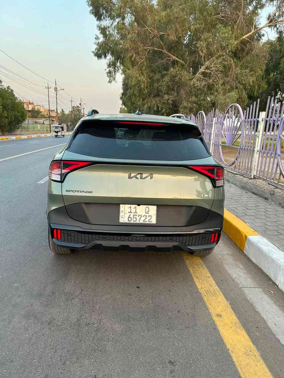 سبورتج ٢٠٢٥ امريكي X-line حادث خفيف فقط ربع البنيد ماشية ١٧ الف مواصفاتهة حلوة
مكينة ٢٥٠٠
بانورما
 
تبريد قطعتين 

كشنات جلد 

تشغيل عن بعد 

رادار أمامي وخلفي وجانبي 

كامرات وحساسات خلفية 

أبواب بصمة 

مود درايف 

لايت زنون 

سايد بريك بصمة

ويل كب ١٩ 

وبعد مواصفات حلوة بيهة 

للاستفسار واتساب // ***********
