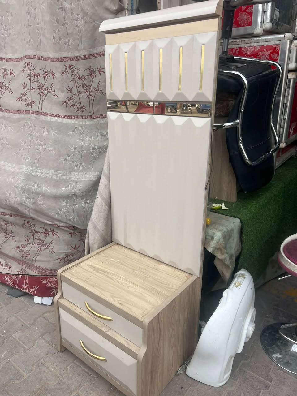 غراض نظيفة • للبيع • كل قطعة