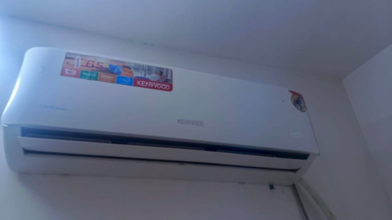 سبلت لبيع طن ونص شغال موزه غاز سعر 350 وبي مجال ***********
