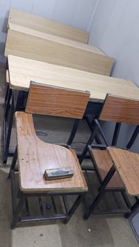 رحلات • حديد جيد • يحتاج ترتيب