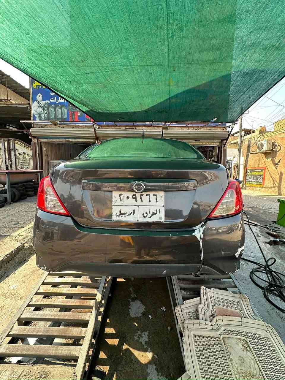 سني هندي موديل 16  بيها صبغ حزام ابيع الموجود واكفل كير ومحرك وتبريد السعر 70 وبي مجال للاستفسار ***********
