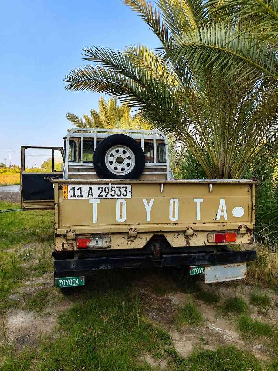 السلام عليكم لاندكروز موديل 82 وبأسمي السعر 33 وبيه مجال قليل
***********
