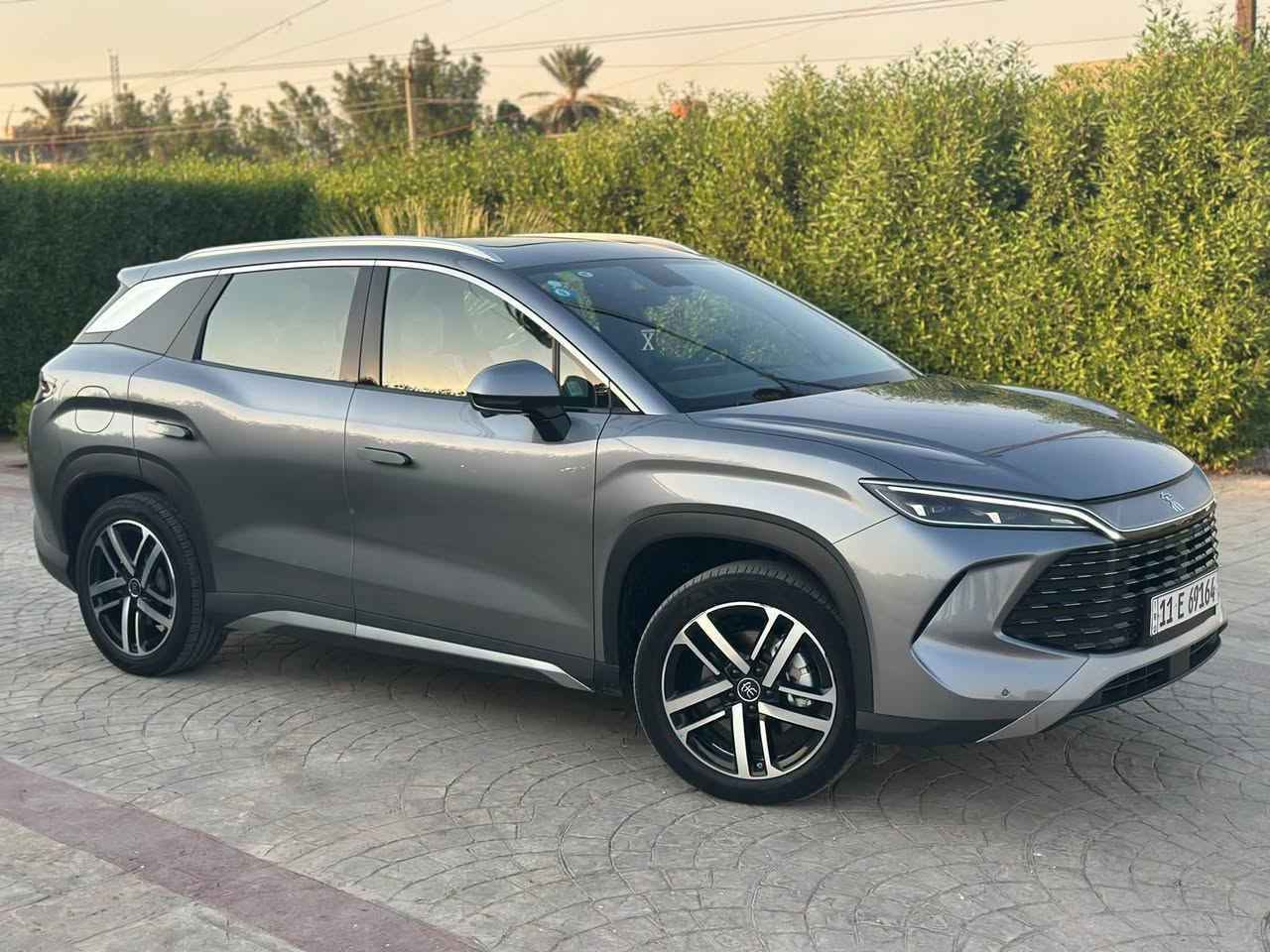 السلام عليكم
للبيع BYD  سونك L 
 موديل 2025
 السياره ماشية 16الف كيلو 

فول مواصفات/  عده  الشحن الاسلكي 

كرسي كهرباء
 .. شاشه كبيره
كاميرا دواره
.. بنوراما
 .. 5 كامرات 
.. صندوق كهرباء 
.. مواصفاتها معروفة وغنية عن التعريف

السعر(32،500،000) دينار عراقي 

 مكان السياره بغداد/ البياع/ حي الرساله 2
رقم التواصل ***********
✅ملاحظة السيارة بيها بارد على كد شبر بخشم البنيد✅

