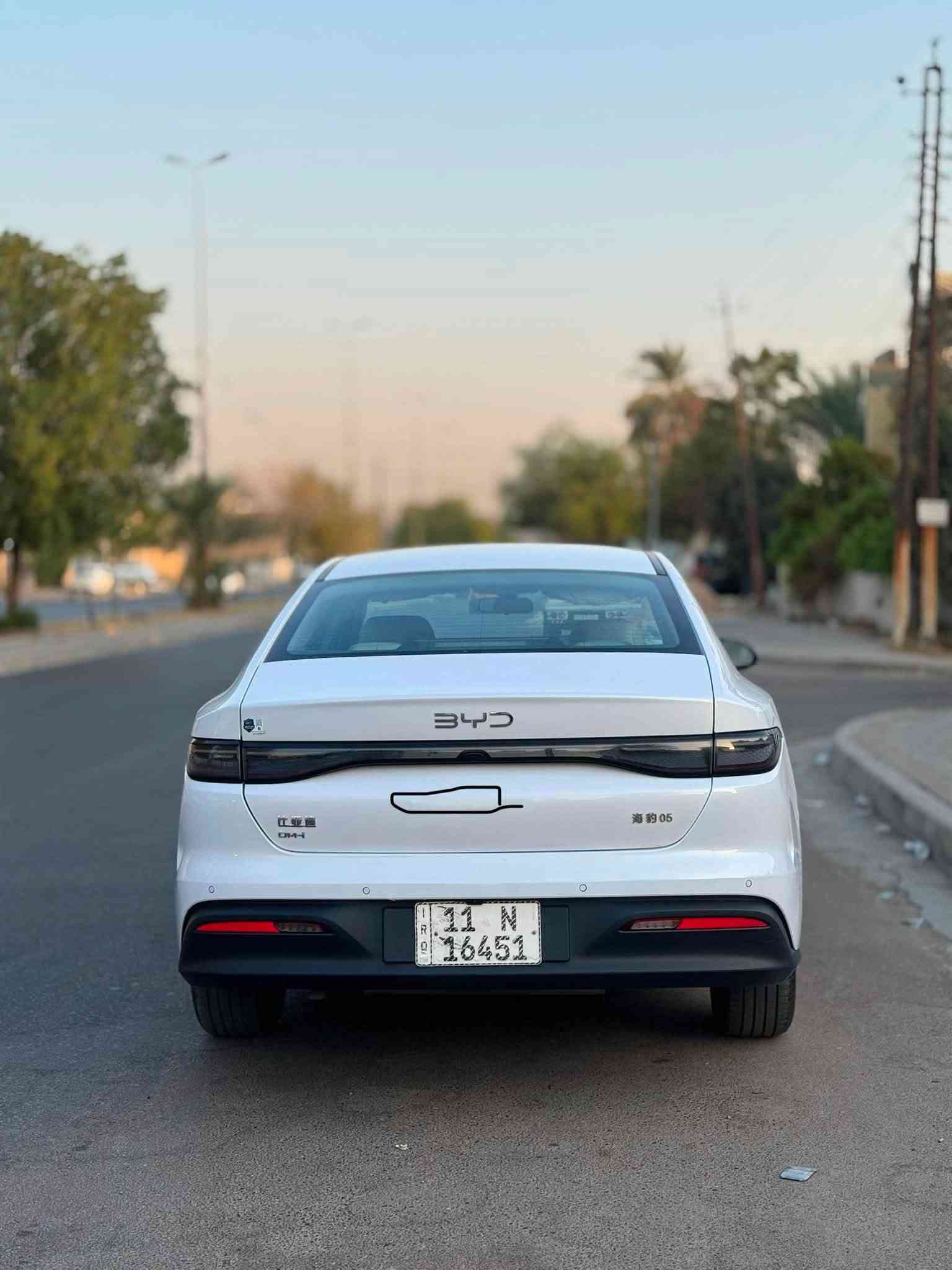 سلام عليكم
للبيع سيل 5 2025
ماشيه 27 
بيها صبغ بين باب وجاملغ لخلفي مائشر عليه 
وبيها بارد مائشر عليه 
رقم بغداد بسمي 
ارضيه مغلفه 
***********
بغداد حي الجهاد 
سعر 18400
