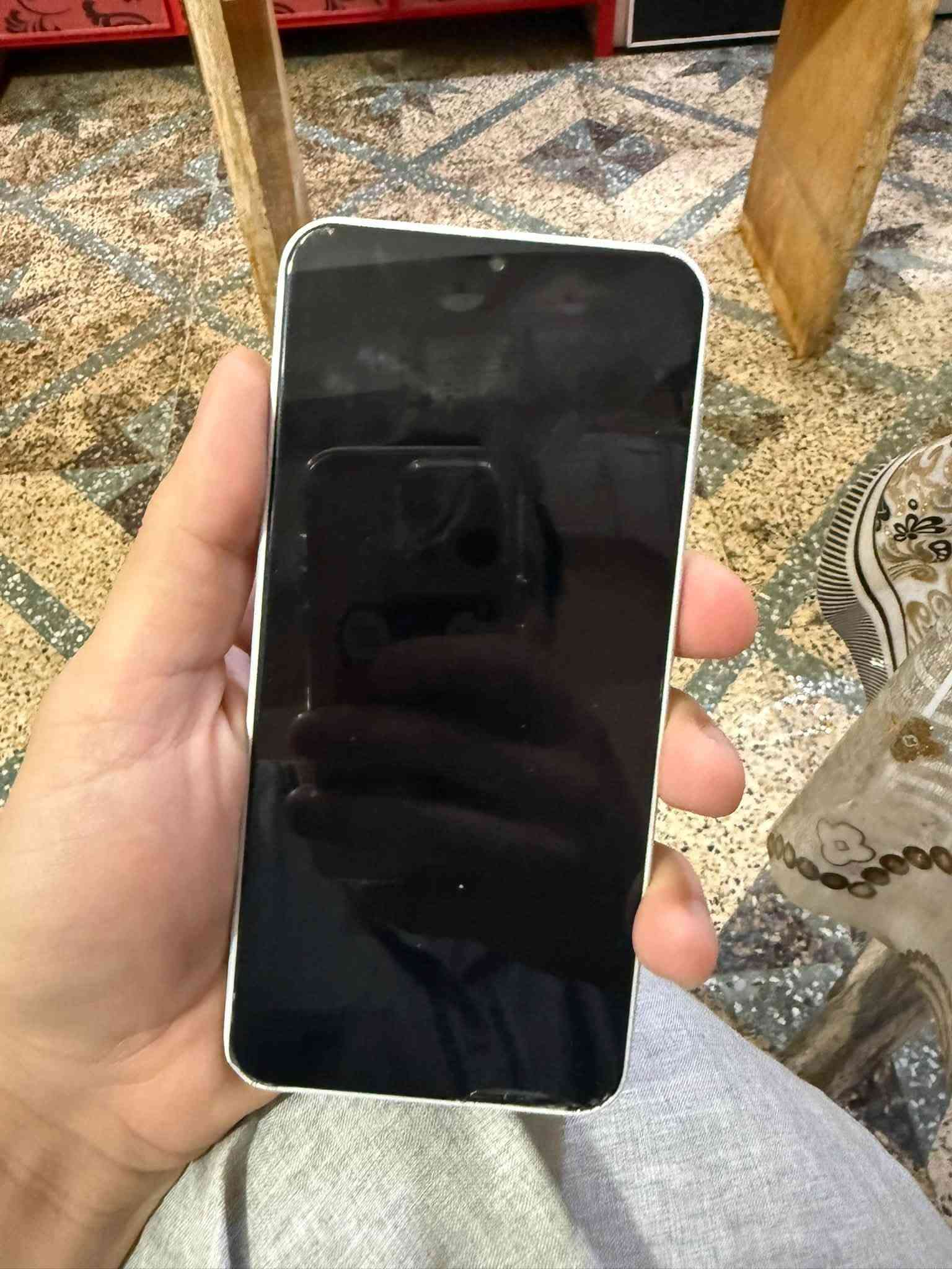 اوبو A60 • ٢٥٦/٨ • شرخ خفيف