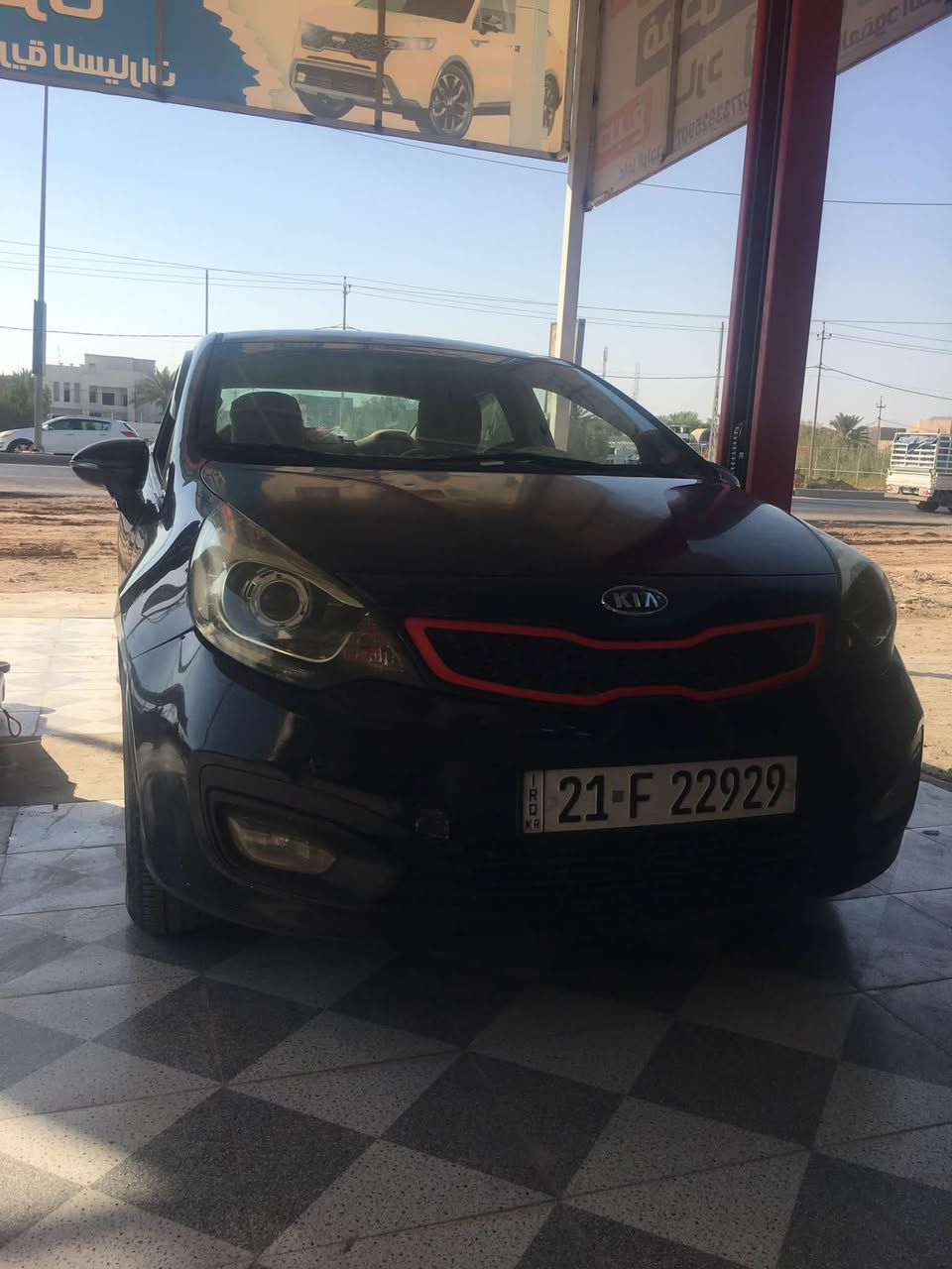 كيا ريو خليجي موديل 13بدون صبغ او ضربه بس مكانات على بارد سياره داخل لونين محرك قطرتين مرغوب تبريد شاشه كبيره مع كامره اماميه وخلفيه مري شفط ويل حجم كبير  رقم  شمالي زنون ابيض سعر 93 وبيها مجال 
شراي يتصل بدون تعليق *********** صور سونار
