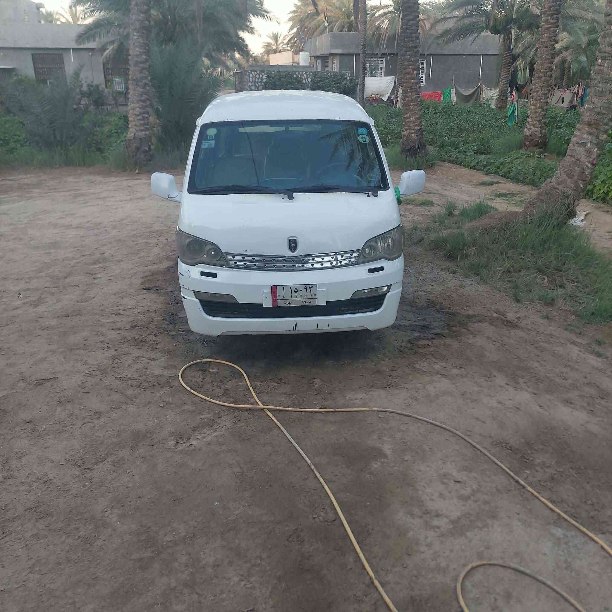 سلام عليكم جنبي اج ون للبيع موديل 14سياره كفاله من مكينه وكير واكسن وتخم تاير بيه طخه بلربع لاخير وصبغ بلجنطه سياره باسمي رائده ب78وبيه مجال *********** مكاني طويريج
