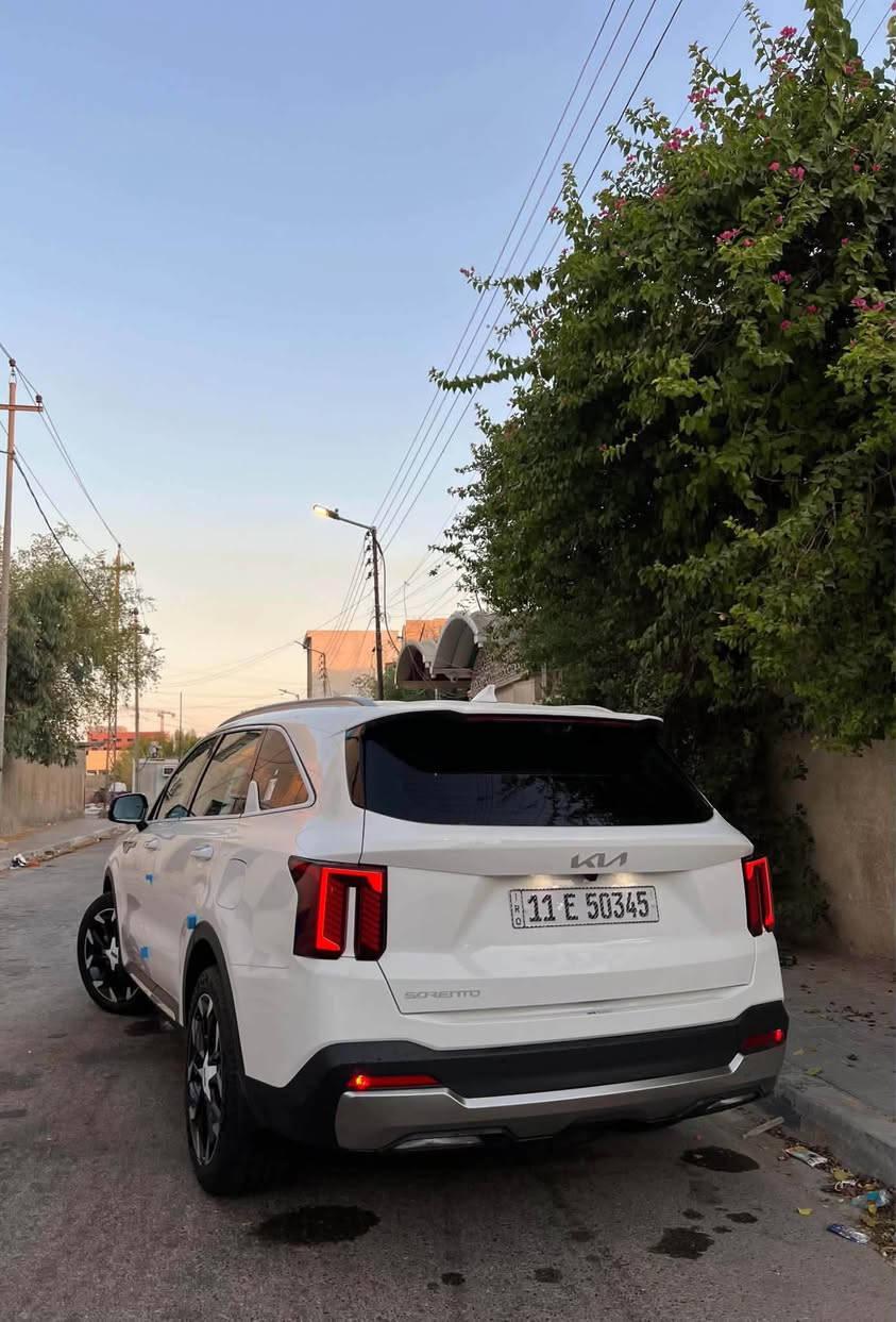 سورنتو 2026 رقم بغداد داتاشو كامرأتين ويل 20 ماشيه 11 الف 6 سلندر 3500 كشنات كهرباء باب خلفي كهرباء كير ماوس عينه كيجات مكاني بصره شراي يتصل *********** لبيع او مراوس
