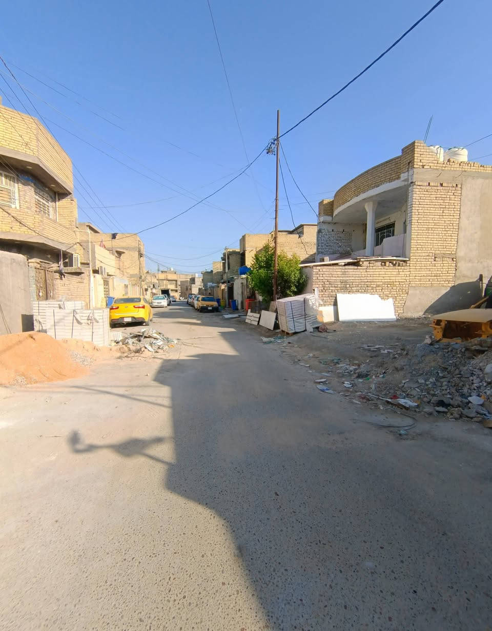 سلام عليكم توفر عندي بيت زراعي سند 117للبيع بغداد البلديات مساحه البيت 110متر جبها 4نزال26 طابق ونص البيت سقف مالته مترتين و70 الولد يبيعه مثل قطعه ارض بسعر مناسب جداً المنطقه كامله كل الخدمات مي مجاري كهرباء تبليط موقع البيت البلديات الضباط خلف الصحفيين قرب مدرسة زين القوس منطقه حي الامير للاستفسار اكثر *********** سعر خاص رد واتساب ماسنجر حسن للعقار

نص مكتوب في الصور:
- ONAX